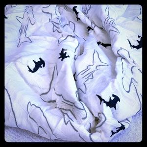 $7 shark swaddle blanket blk/wht/grey